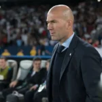 Zinedine Zidane se hace presente en la Ceremonia de Inauguración de París